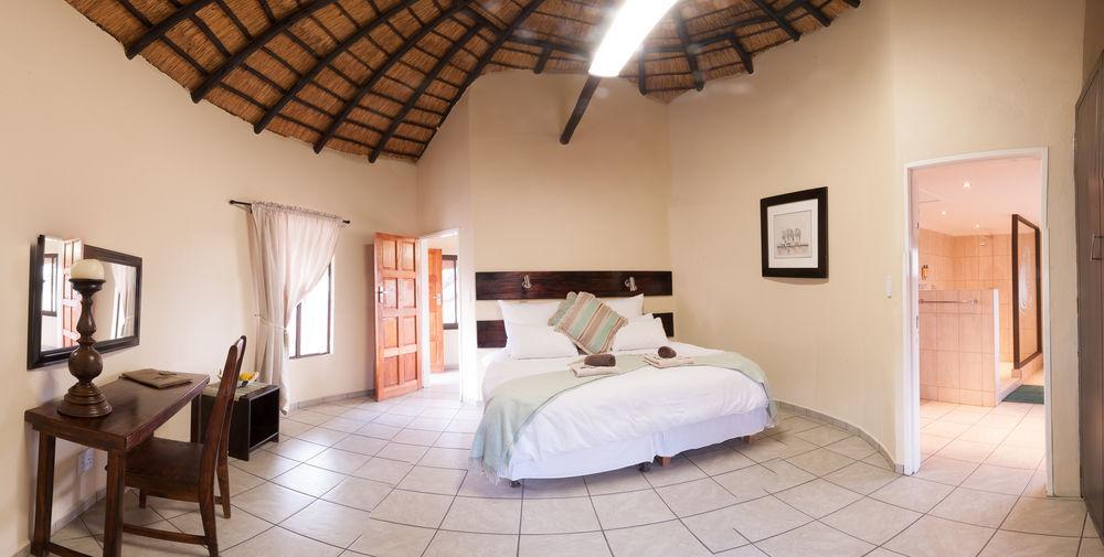 Tshukudu Game Lodge - Hoedspruit Esterno foto