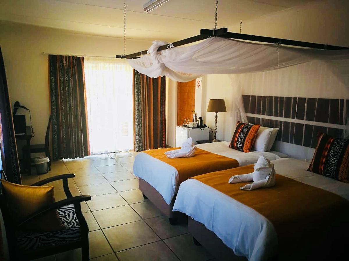 Tshukudu Game Lodge - Hoedspruit Esterno foto