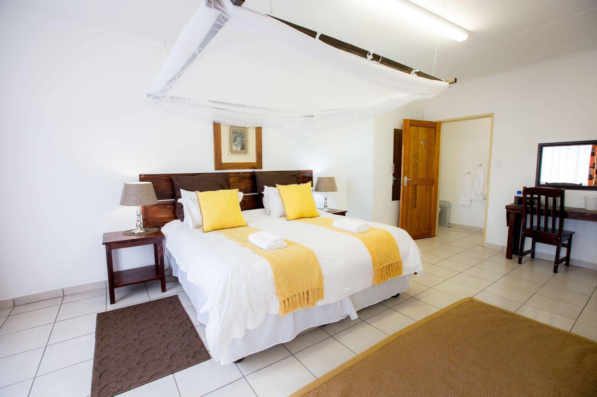 Tshukudu Game Lodge - Hoedspruit Esterno foto
